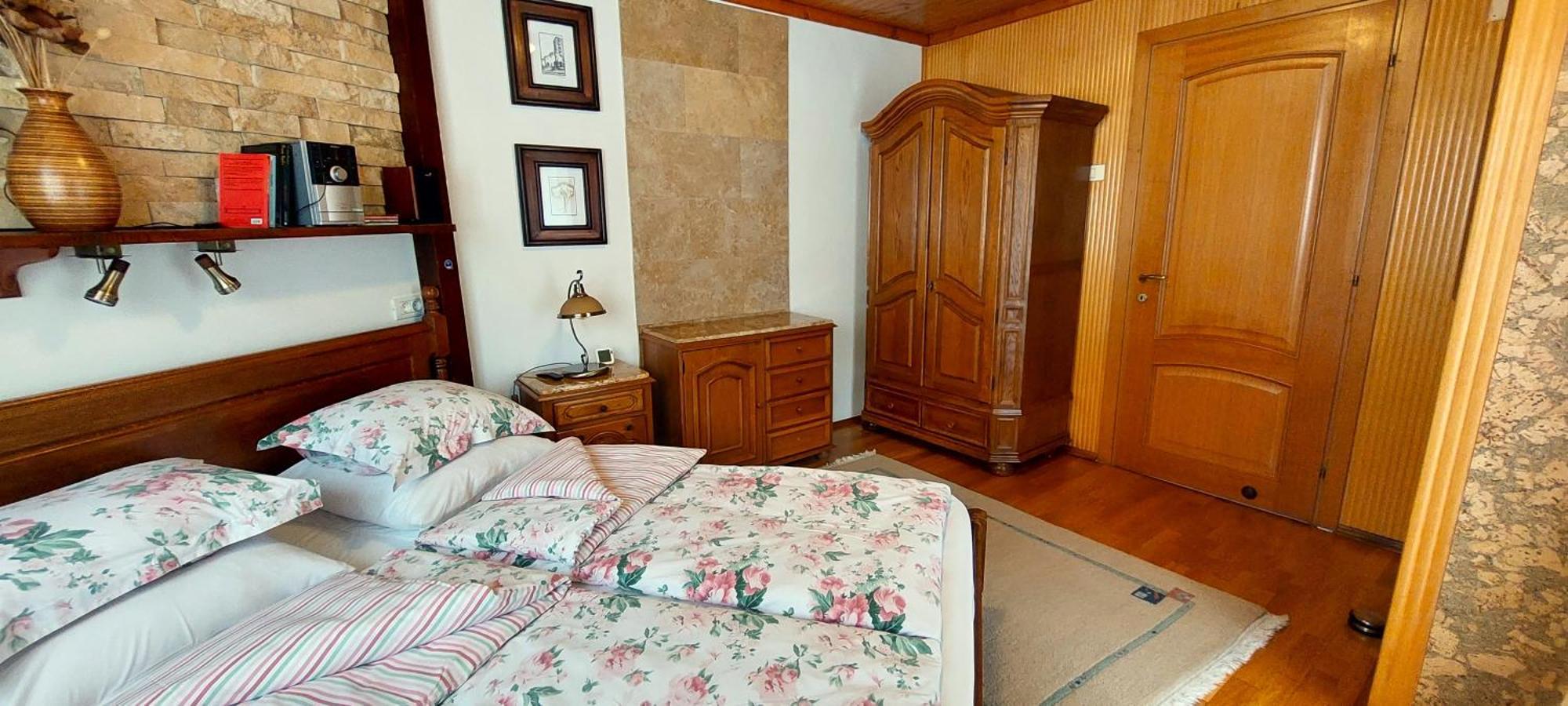 Club-Austria Residence (Adults Only) Busteni Exterior photo